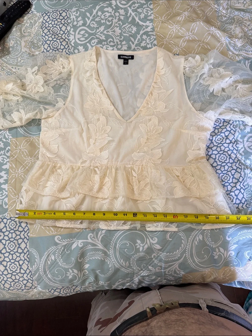 Express Cream Lace Ruffle V-Neck Blouse, USED - Picture 4 of 13